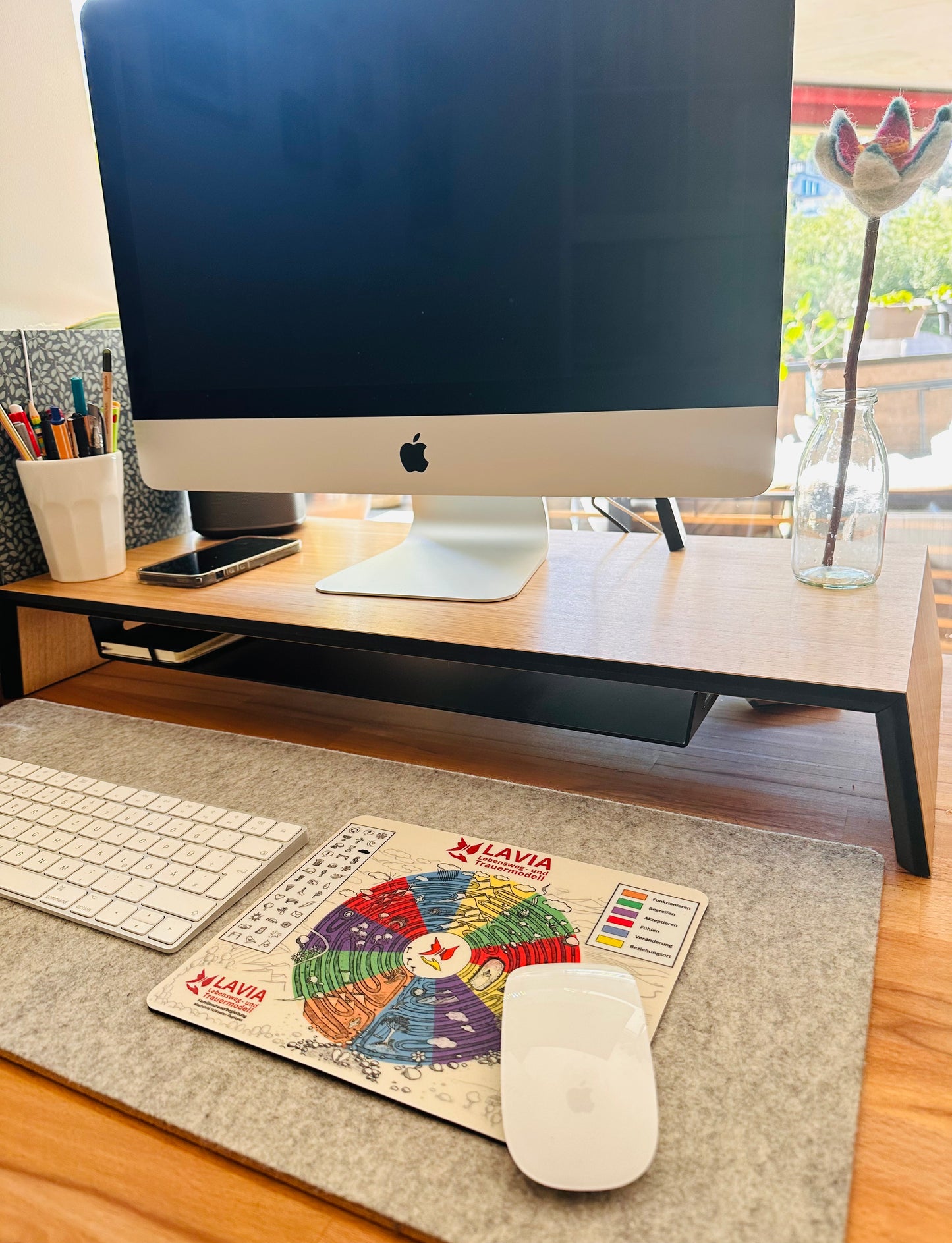 LAVIA-Mousepad
